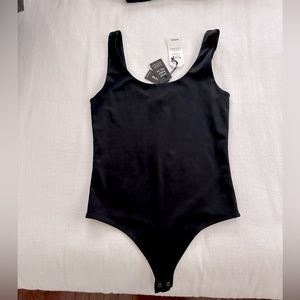 Express Body Contour High Compression Square Neck Bodysuit